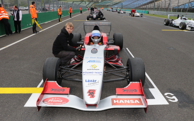 Győzelmekkel és dobogós helyekkel kezdett a Gender Racing a Hungaroringen