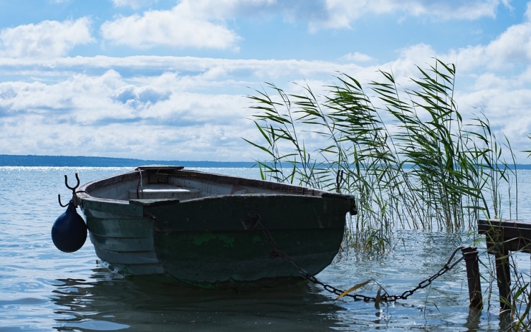 Elkezdték a Balaton vízeresztését